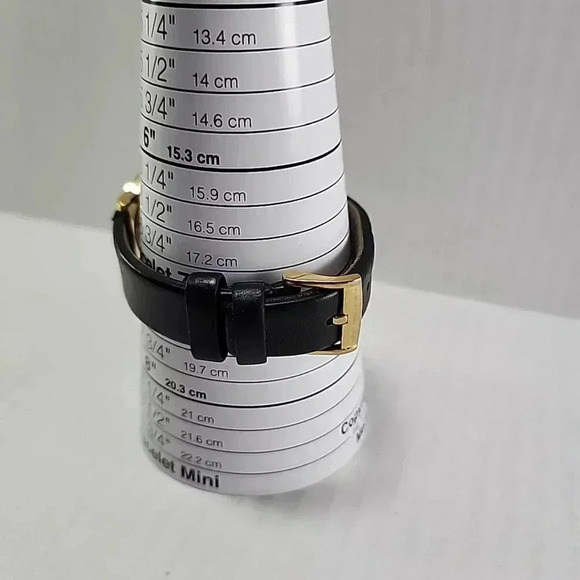 Womens Marc by Marc Jacobs MBM8651 Fergus Day Date 38MM Gold Watch New Battery - Picture 8 of 16